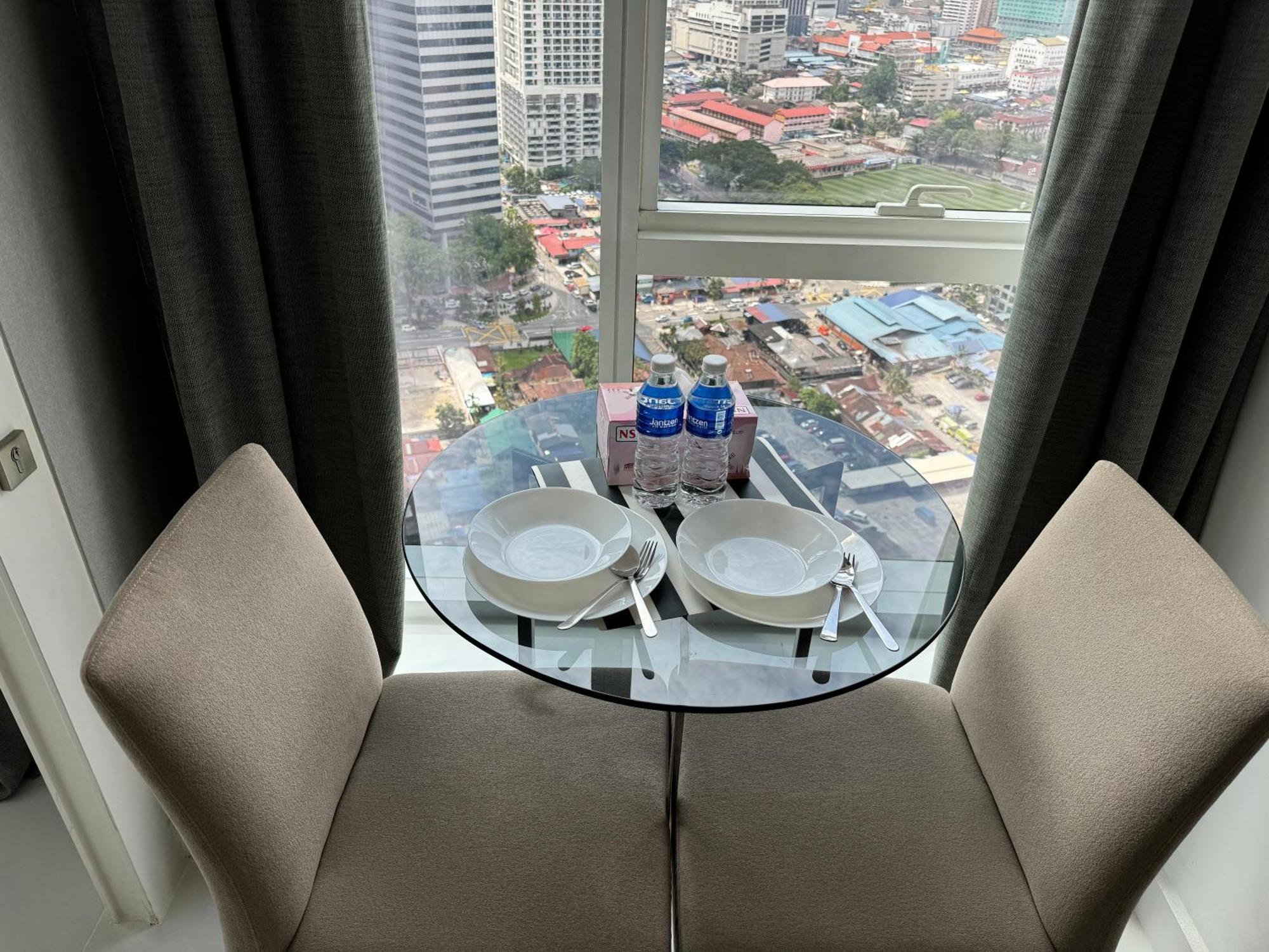 The Platinum Klcc By Garden Suites クアラルンプール エクステリア 写真