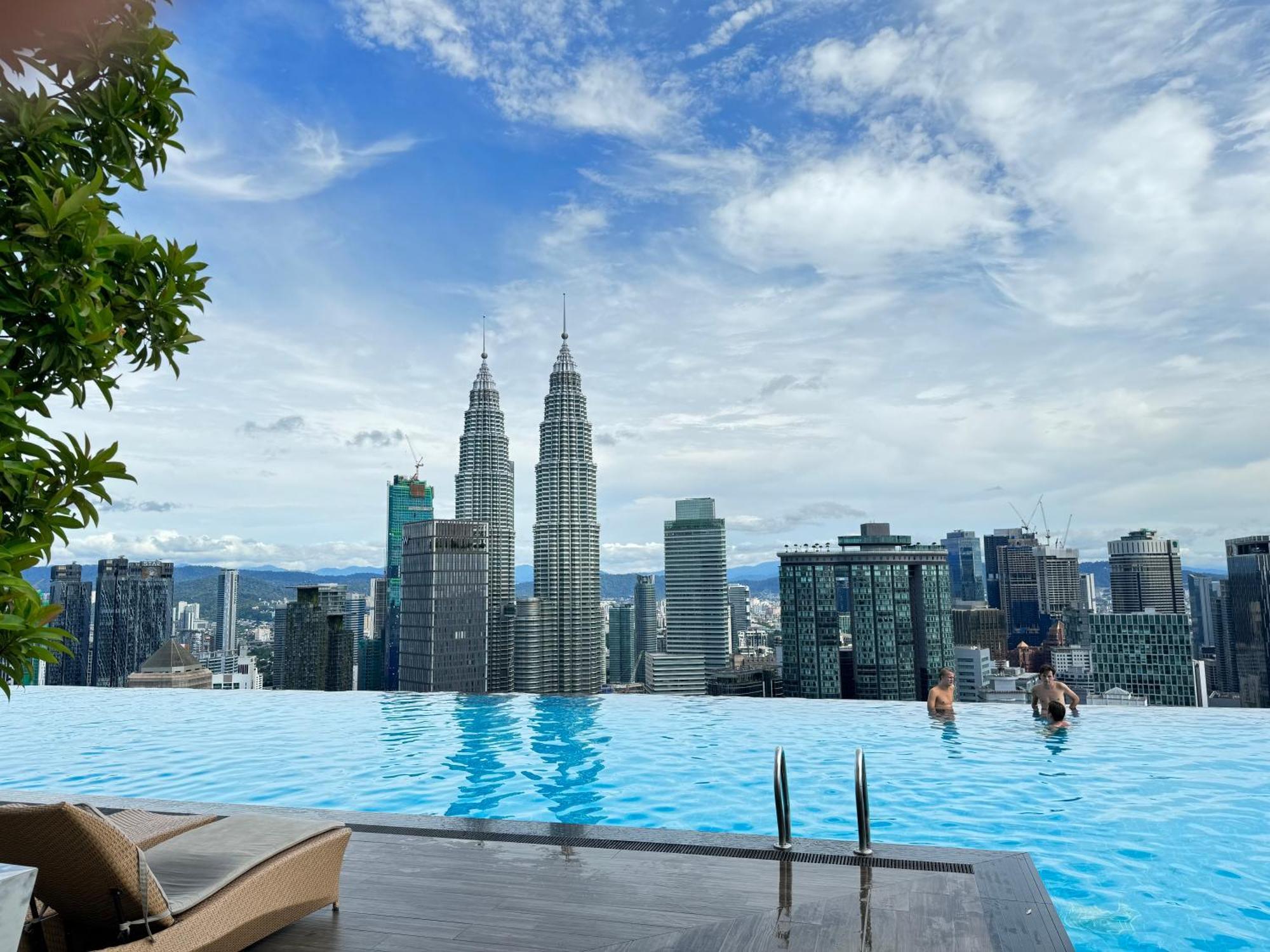 The Platinum Klcc By Garden Suites クアラルンプール 部屋 写真